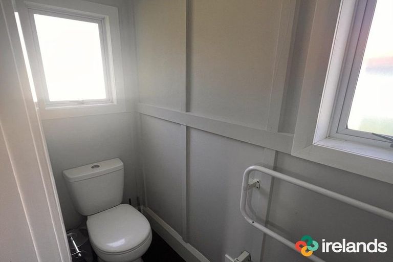 Photo of property in 7 Bridge Street, Waikuku Beach, 7473