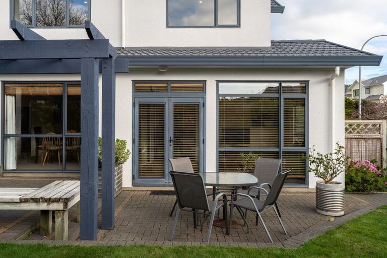 Photo of property in 7 Myers Grove, Churton Park, Wellington, 6037