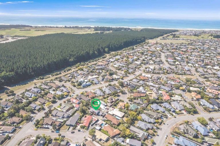 Photo of property in 9 Ludlow Place, Parklands, Christchurch, 8083