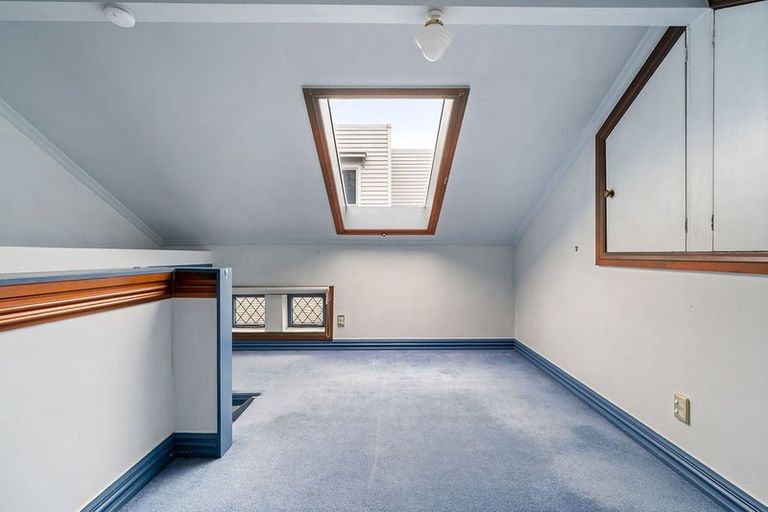 Photo of property in 15 Nairn Street, Mount Cook, Wellington, 6011