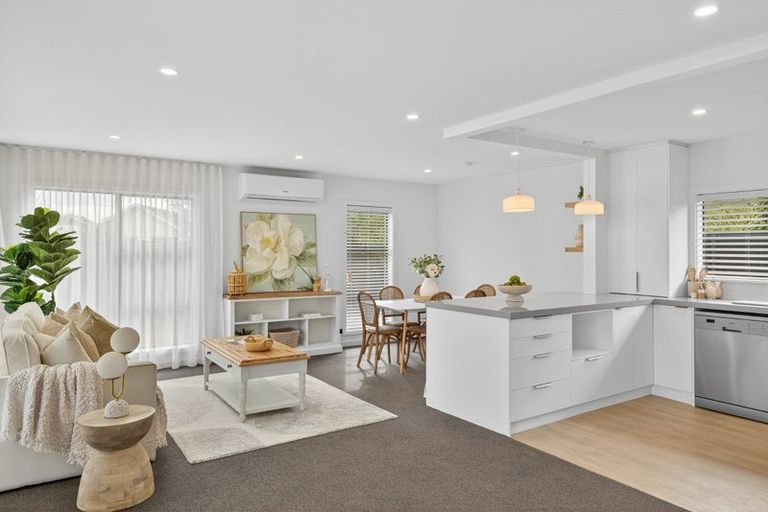 Photo of property in 75 Englefield Road, Northwood, Christchurch, 8051