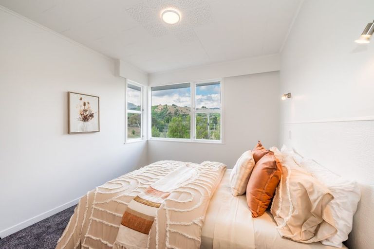 Photo of property in 41 Aorangi Road, Paraparaumu, 5032