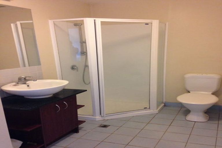 Photo of property in 4d/17 Crown Lynn Place, New Lynn, Auckland, 0600