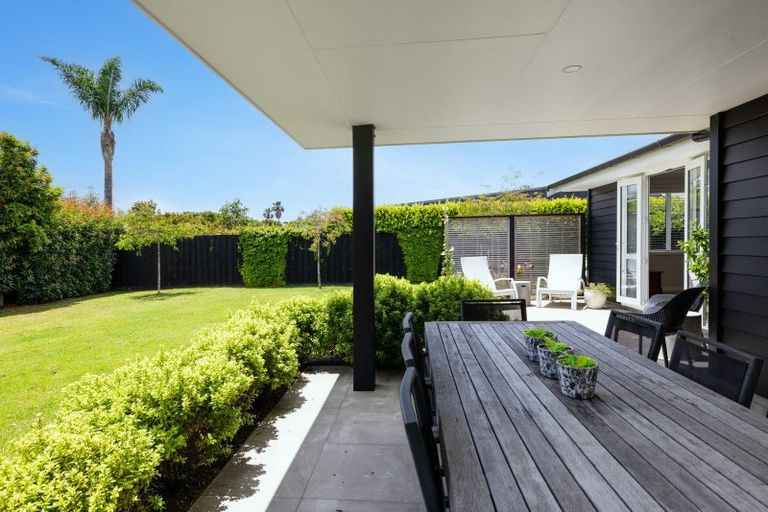 Photo of property in 11 Wrybill Way, Point Wells, Warkworth, 0986