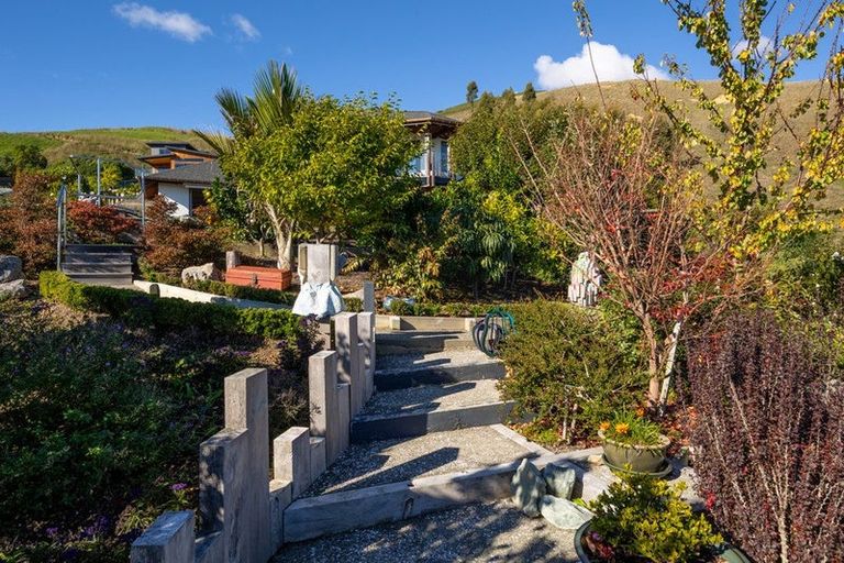 Photo of property in 10 Lighthouse View, Atawhai, Nelson, 7010