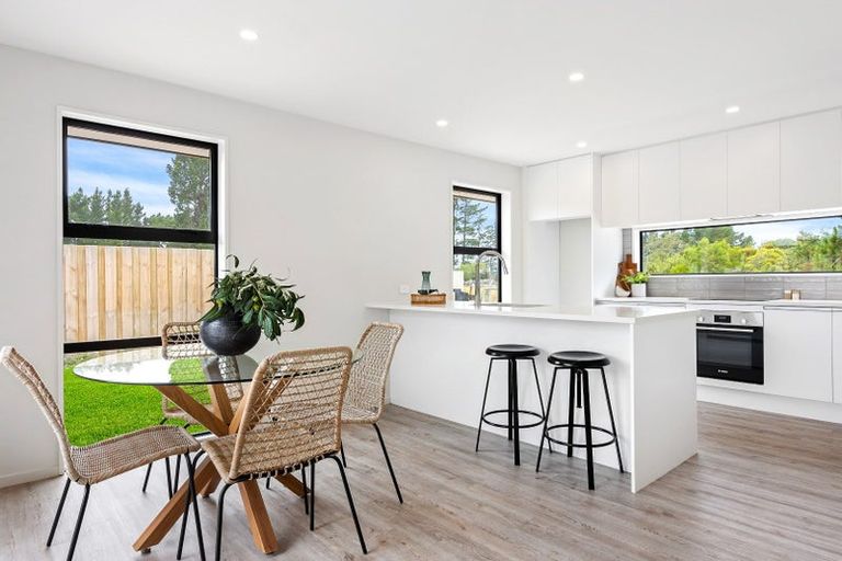 Photo of property in 11 Ella Street, Rolleston, 7614