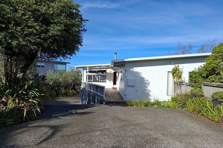 Photo of property in 11 Randall Place, Hospital Hill, Napier, 4110