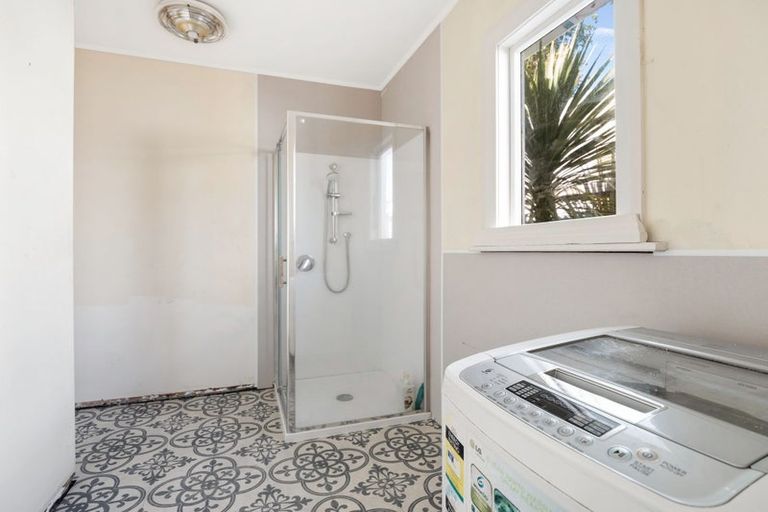 Photo of property in 51 Upper Ure Street, South Hill, Oamaru, 9400
