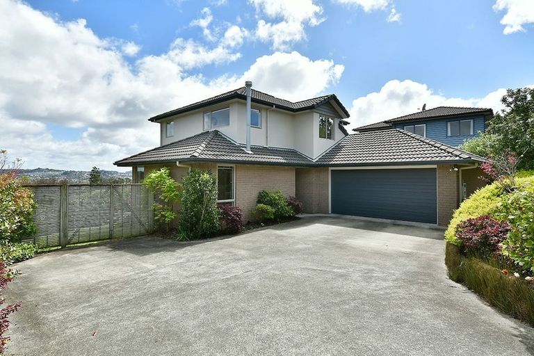 Photo of property in 9 Seagate Place, Red Beach, 0932