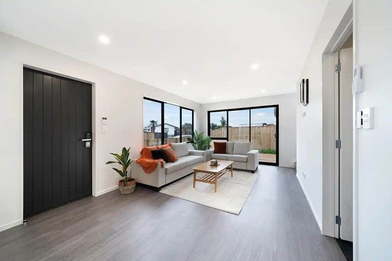 Photo of property in 4c Templeton Place, Clendon Park, Auckland, 2103