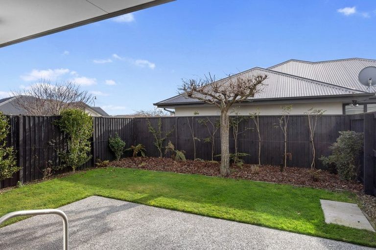 Photo of property in 19 Epsom Drive, Rangiora, 7400