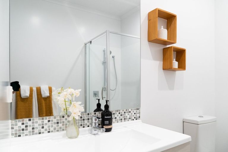 Photo of property in 211 Hobsonville Road, Hobsonville, Auckland, 0618