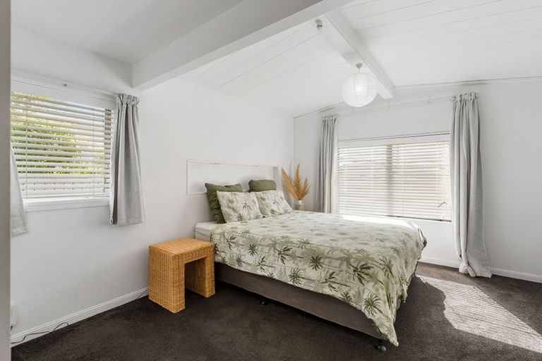 Photo of property in 1206 Papamoa Beach Road, Papamoa Beach, Papamoa, 3118