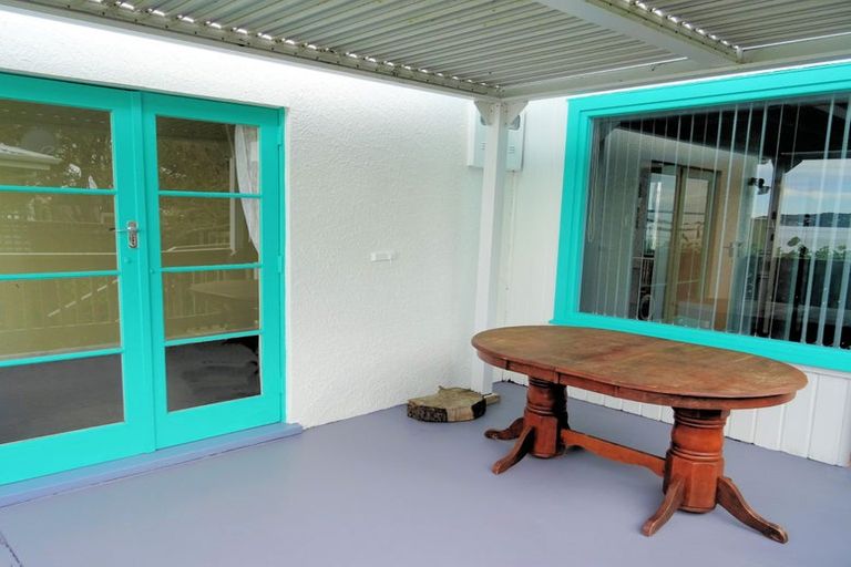Photo of property in 18 Te Karuwha Parade, Paihia, 0200