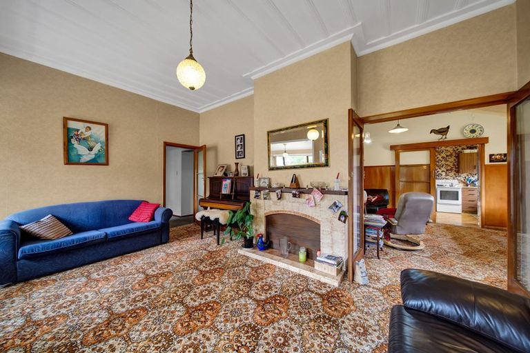 Photo of property in 242 Turuturu Road, Hawera, 4674