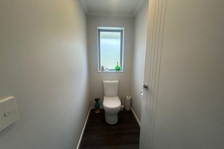 Photo of property in 15 Katania Heights, Brightwater, 7022