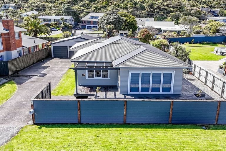 Photo of property in 187 Main South Road, Karoro, Greymouth, 7805