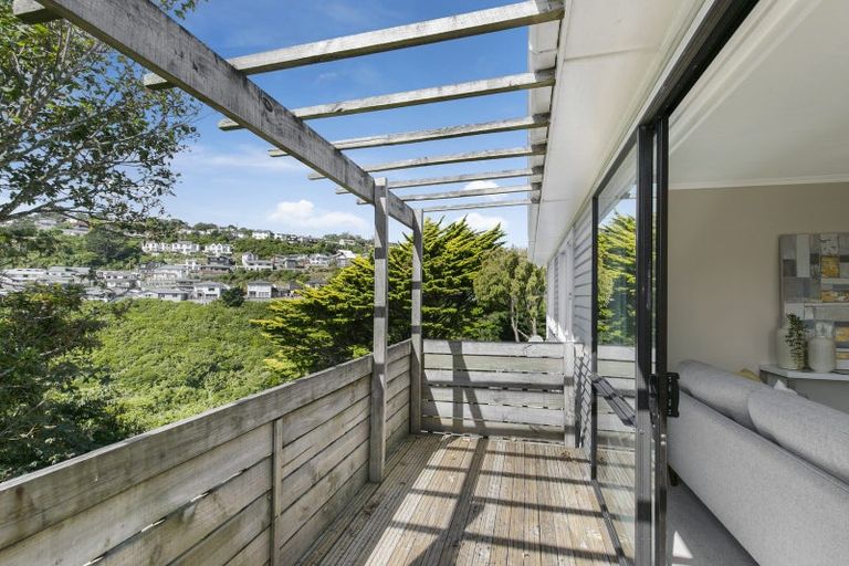 Photo of property in 72 Dominion Park Street, Johnsonville, Wellington, 6037
