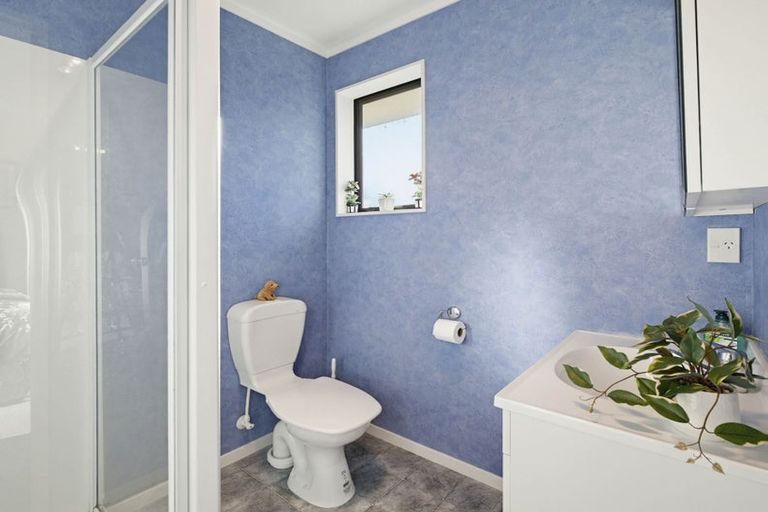Photo of property in 47 Meridian Grove, Kelvin Grove, Palmerston North, 4414