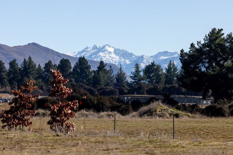 Photo of property in 2 Radiata Drive, Albert Town, 9305