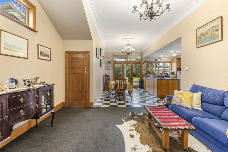 Photo of property in 159 Onepu Road, Lyall Bay, Wellington, 6022