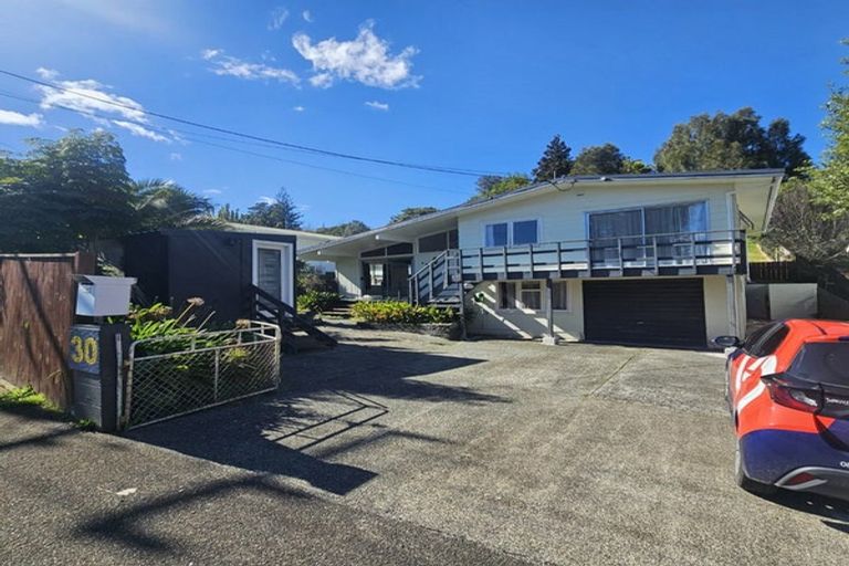 Photo of property in 30 Memorial Drive, Parahaki, Whangarei, 0112