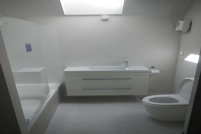 Photo of property in Pirie Street Townhouses, 32/35u Pirie Street, Mount Victoria, Wellington, 6011