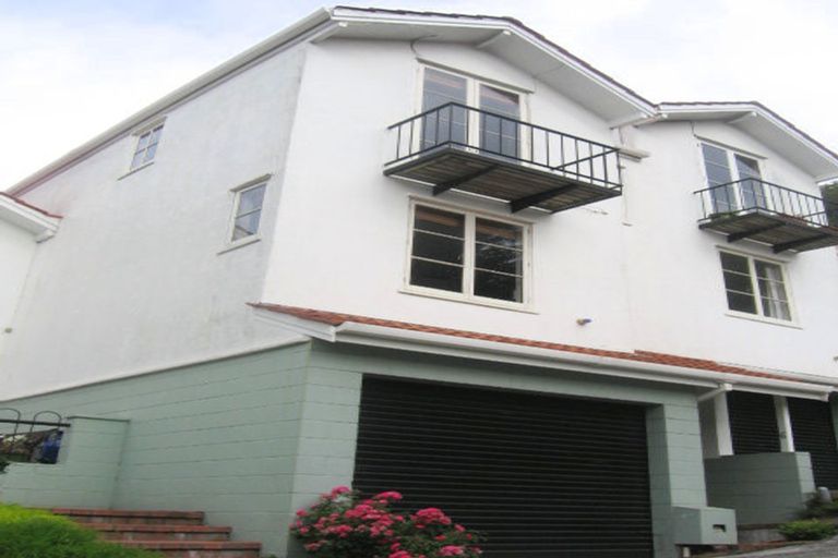 Photo of property in 6 Kilmister Avenue, Thorndon, Wellington, 6011