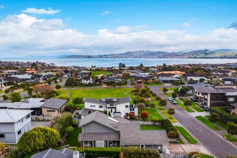 Photo of property in 12 Coprosma Crescent, Waipahihi, Taupo, 3330