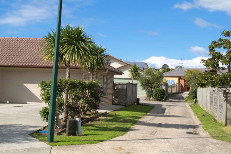 Photo of property in 10 Aviara Court, Northpark, Auckland, 2013