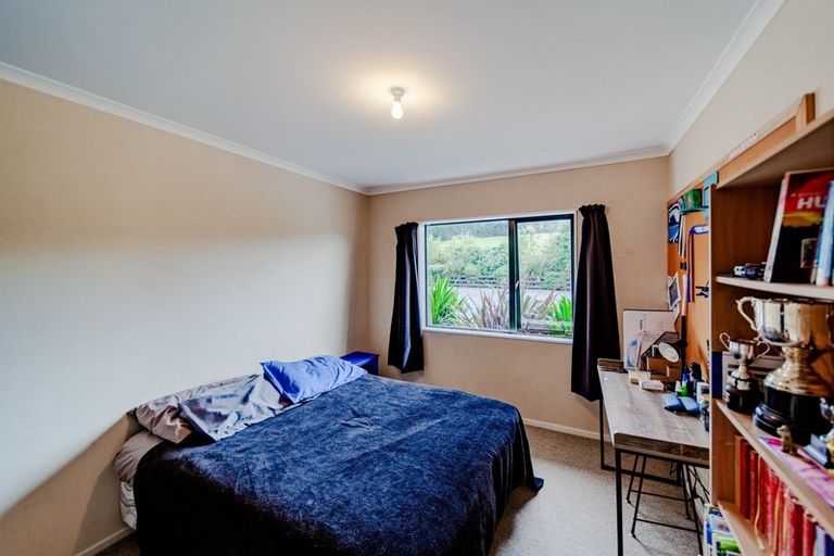 Photo of property in 28 Pourerere Road, Waipawa, 4271