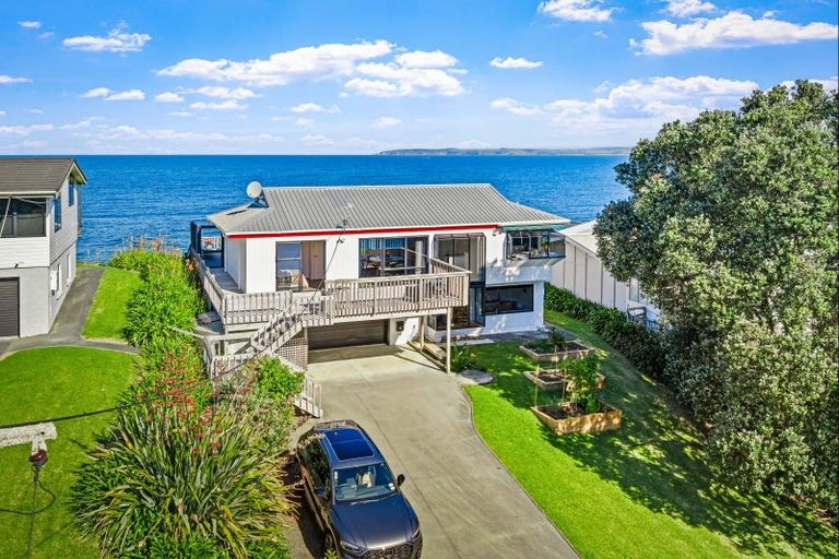 Photo of property in 61 Grand View Road, Leigh, 0985