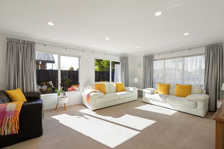 Photo of property in 23 Watkins Road, Cambridge, 3434