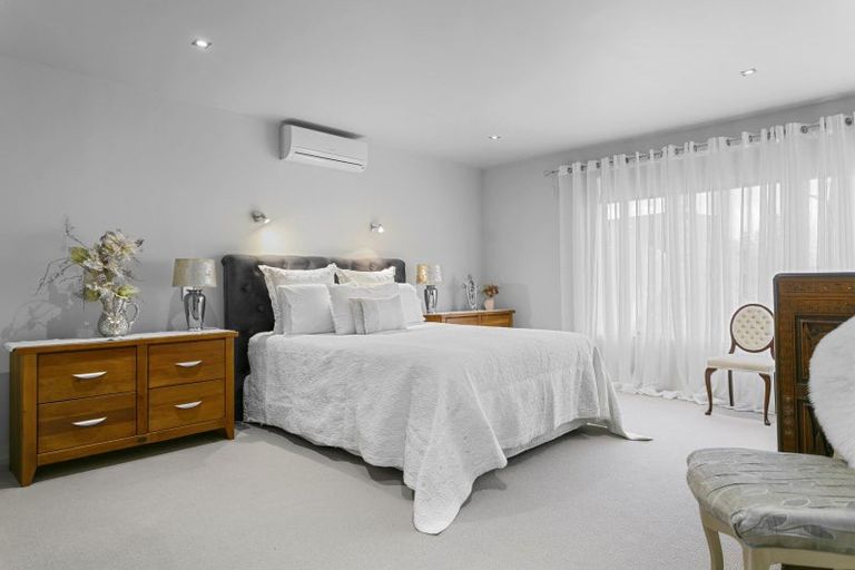 Photo of property in 382 Lake Terrace, Two Mile Bay, Taupo, 3330