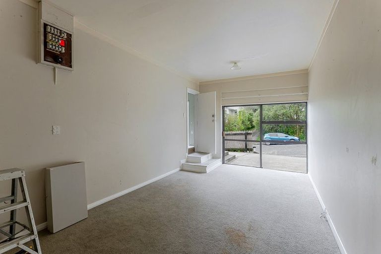 Photo of property in 10 Mamaku Street, Paraparaumu, 5032