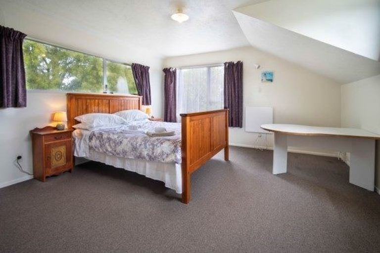 Photo of property in 7 Kipax Place, Riccarton, Christchurch, 8011