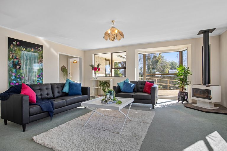 Photo of property in 10 Kereru Place, Masterton, 5810