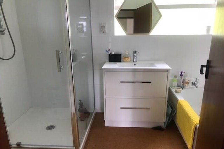 Photo of property in 24f1 Kanpur Road, Broadmeadows, Wellington, 6035