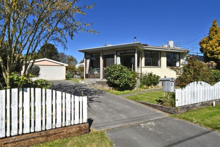 Photo of property in 36 Riverlaw Terrace, Saint Martins, Christchurch, 8022