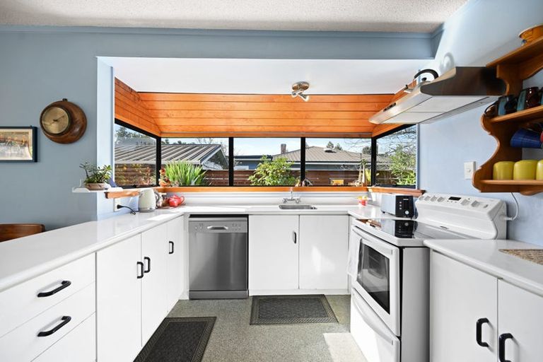 Photo of property in 11 Masons Avenue, Hamilton East, Hamilton, 3216