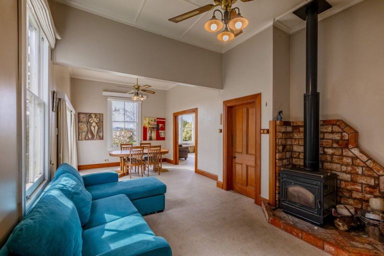 Photo of property in 5 Saint Marys Road, Waipukurau, 4200