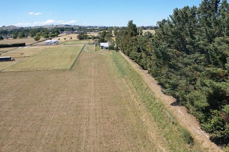 Photo of property in 42 Svenson Road, Waipukurau, 4200