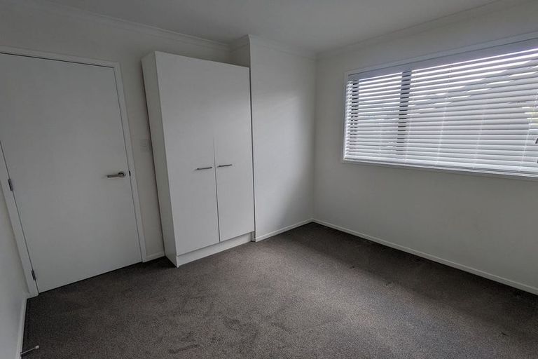 Photo of property in 26/1 Scott Road, Hobsonville, Auckland, 0616