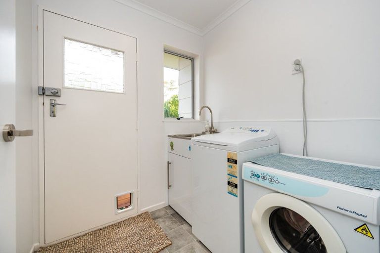 Photo of property in 18 Hyla Road, Haumoana, 4102