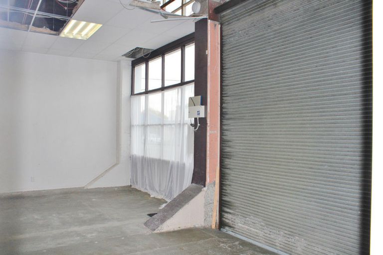 Photo of property in 3 Albert Street, Island Bay, Wellington, 6023