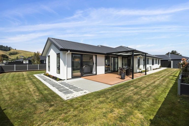 Photo of property in 1 Glenimrie Close, Mosgiel, 9024