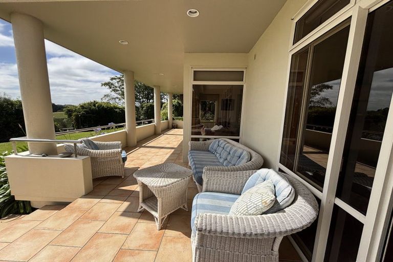 Photo of property in 174 Awamoa Road, Holmes Hill, Oamaru, 9492