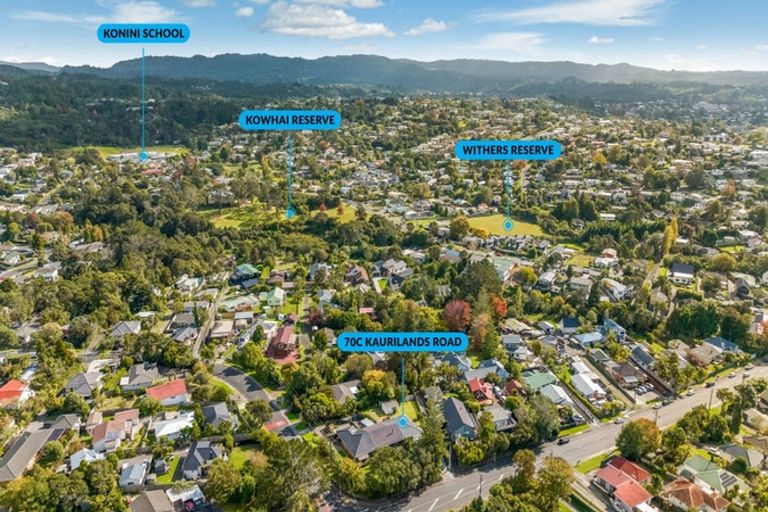 Photo of property in 70 Kaurilands Road, Titirangi, Auckland, 0604