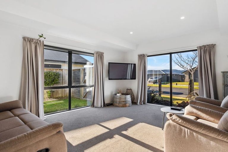 Photo of property in 27 Anderton Crescent, Mosgiel, 9024