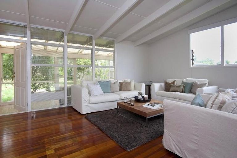 Photo of property in 21 Rimu Street, New Lynn, Auckland, 0600